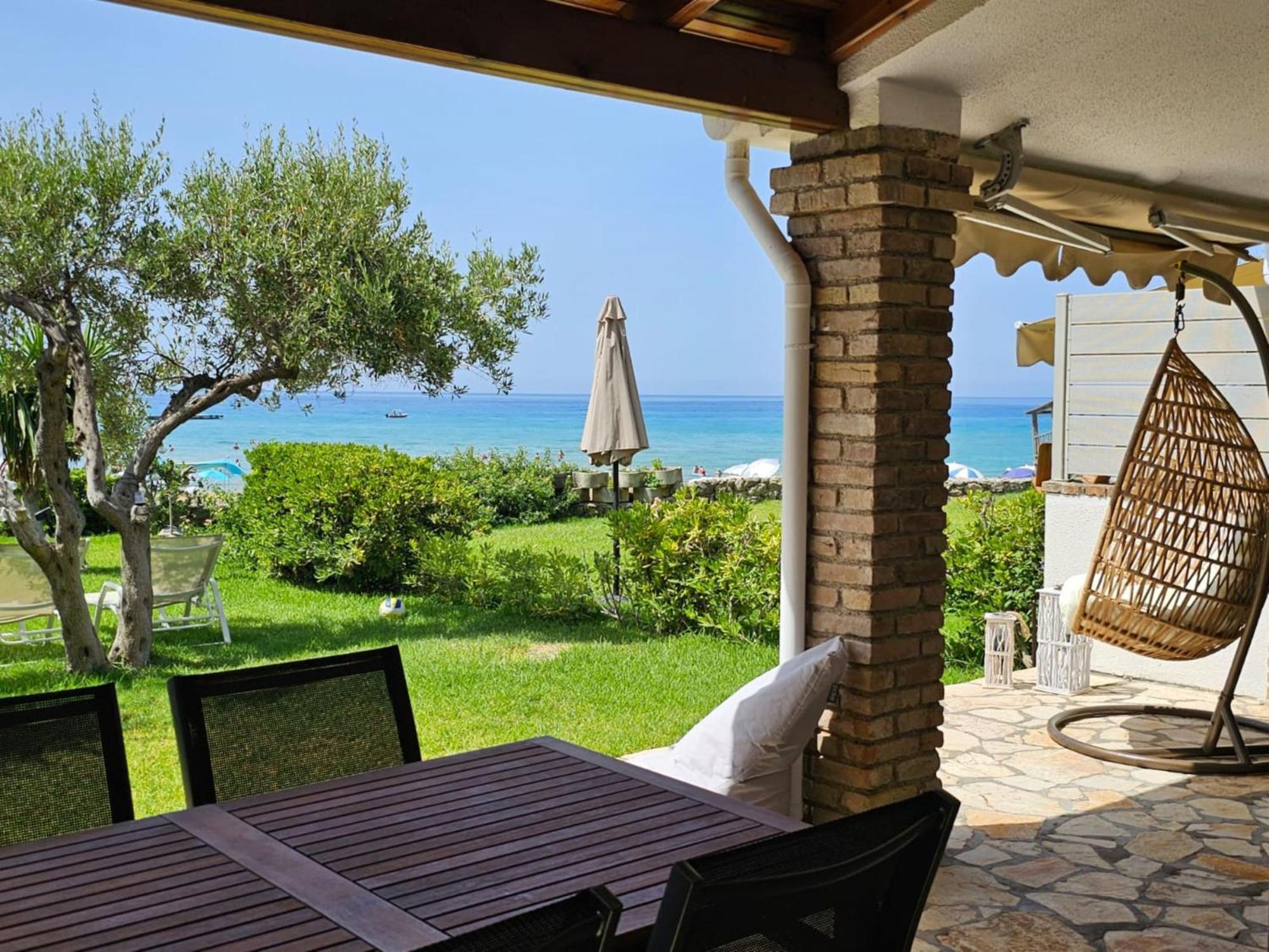 Glyfada Beachfront Apartment A3G Glyfada (Corfu) Exterior foto
