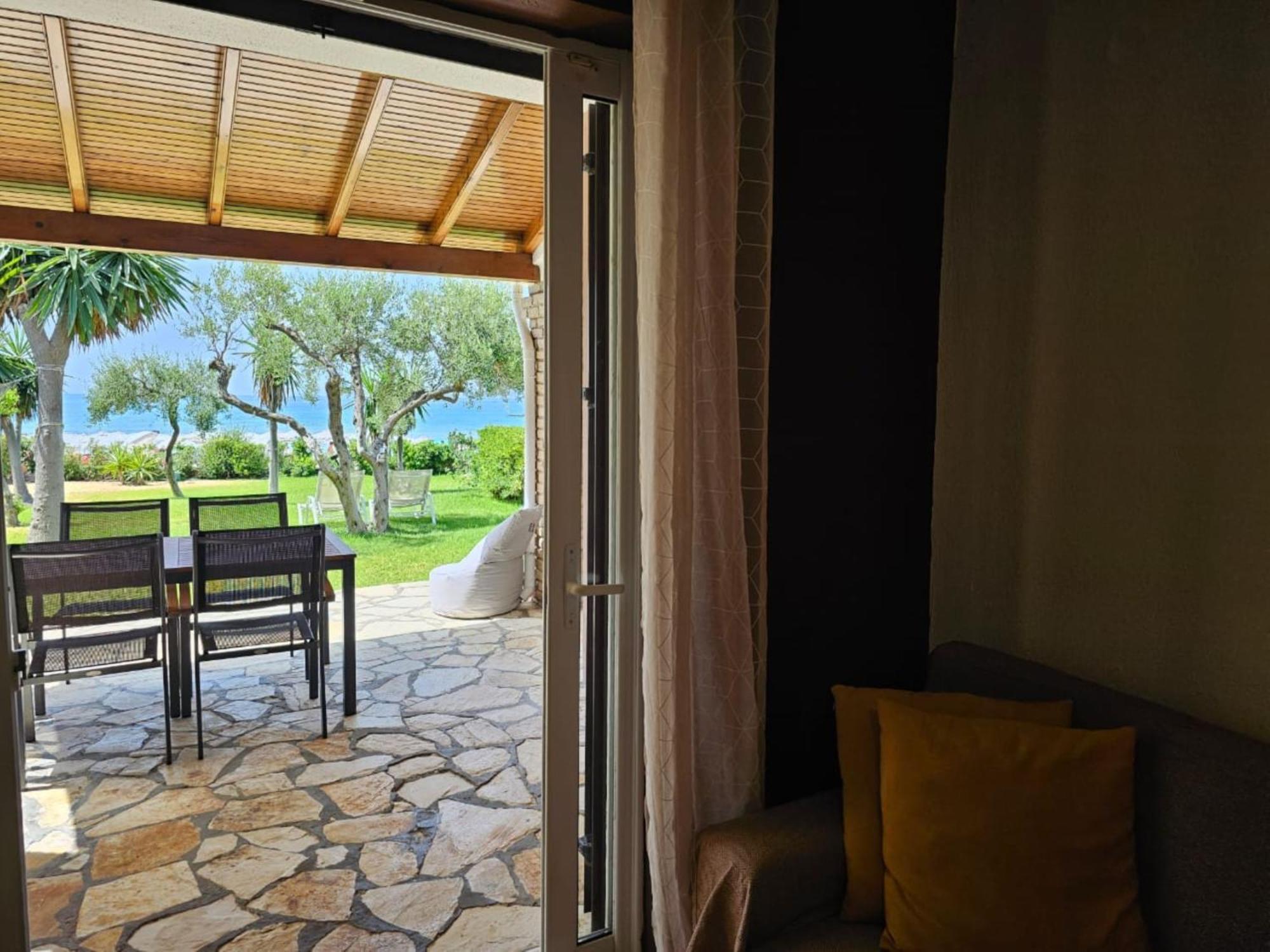 Glyfada Beachfront Apartment A3G Glyfada (Corfu) Exterior foto